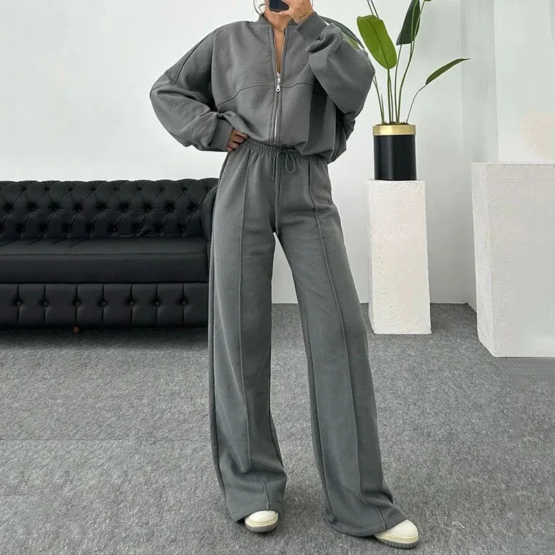 Quin - Comfy Tracksuit