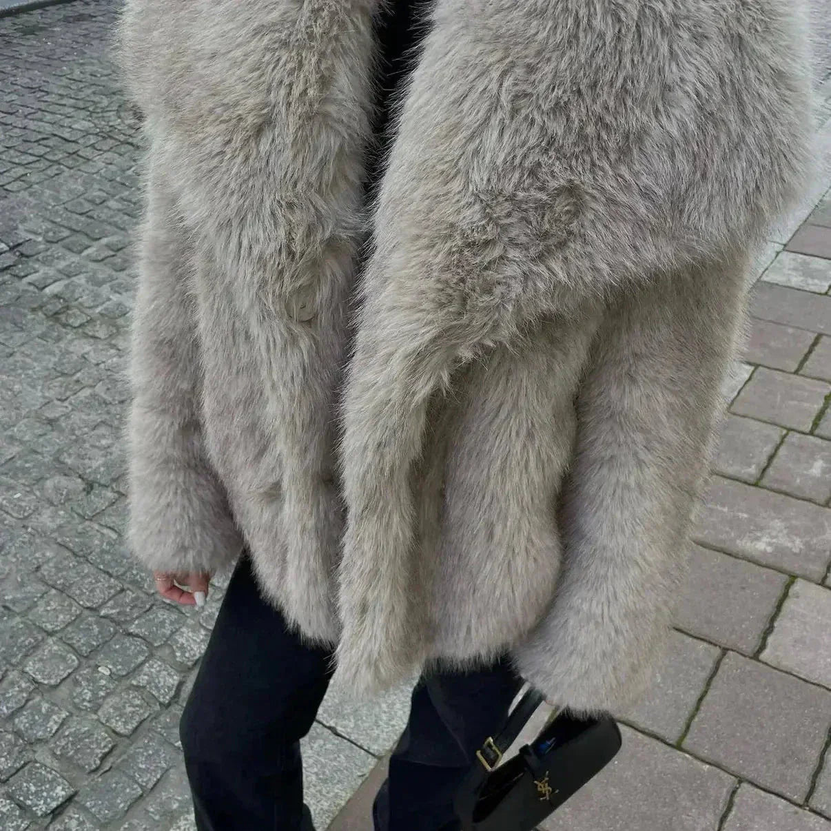 Roxy - Fur Coat