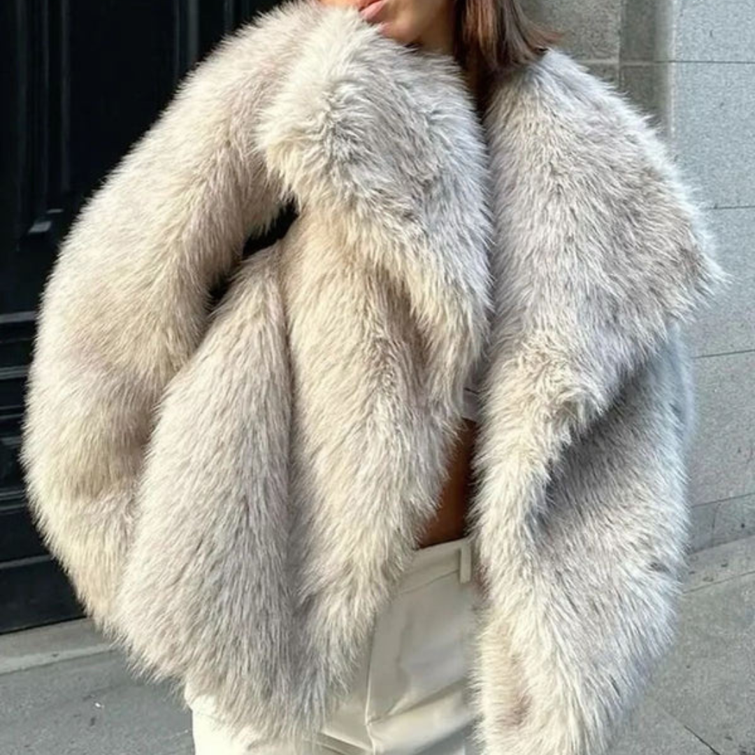 Roxy - Fur Coat